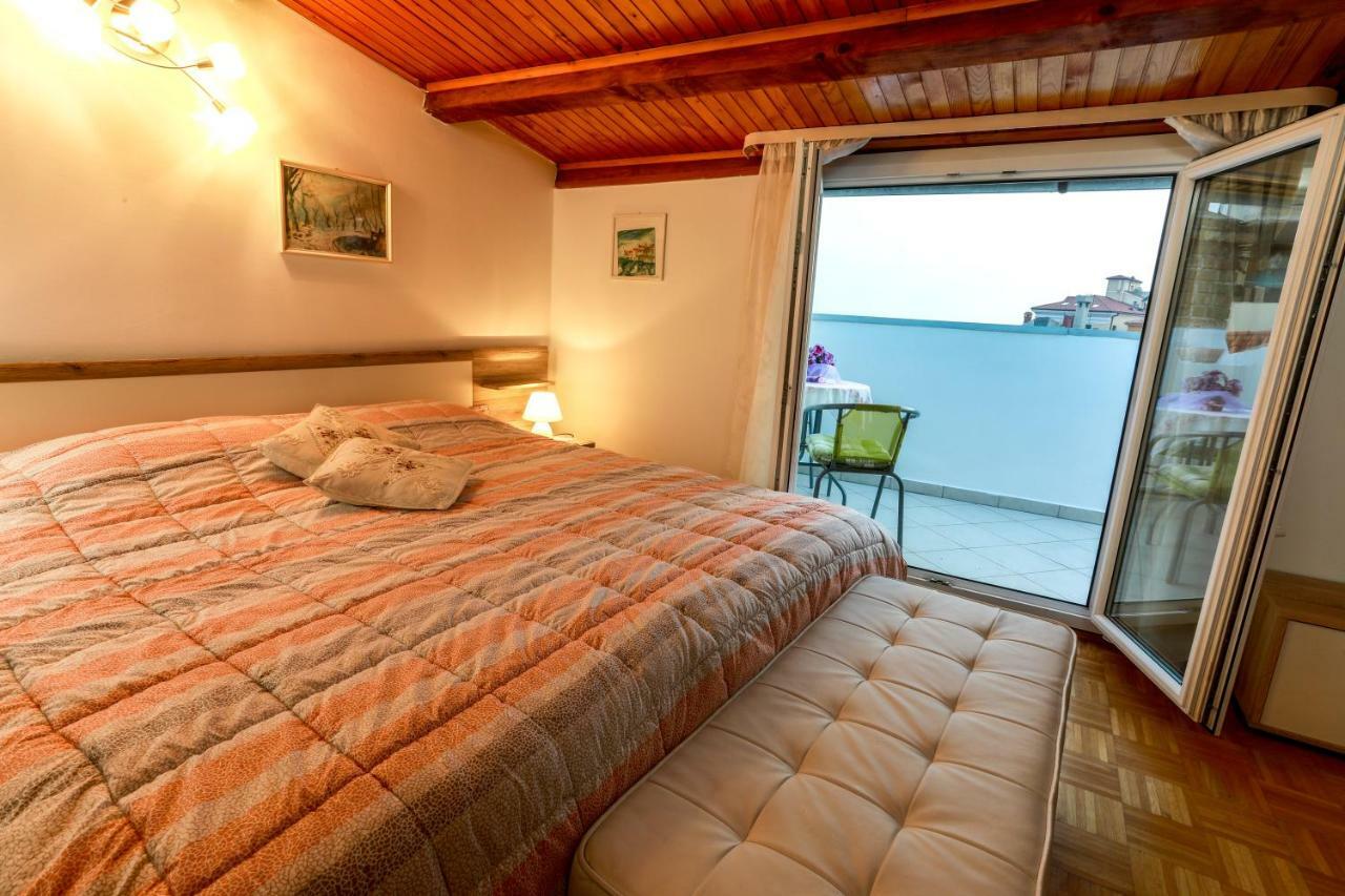 Apartments Pyros Piran Eksteriør billede